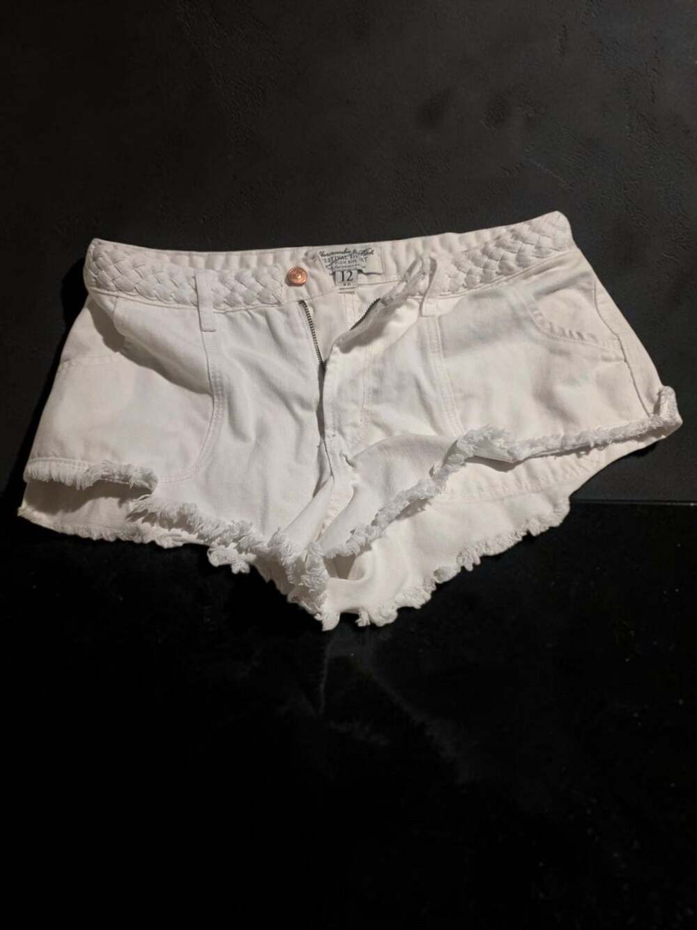Abercrombie & Fitch Festival Shorts Size 12 White Fringe Denim